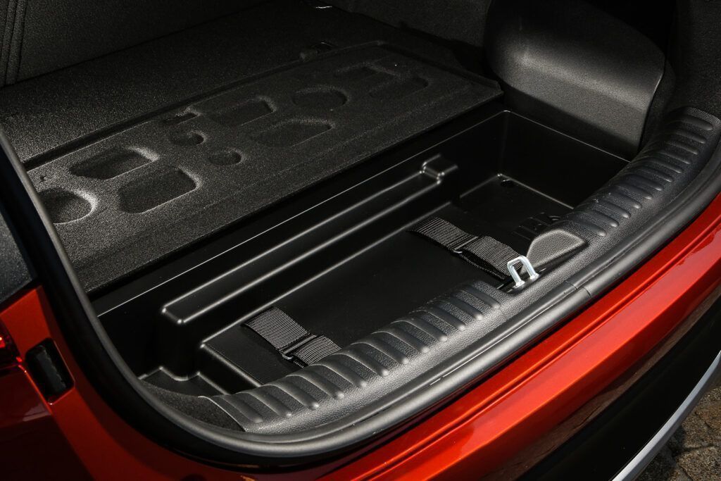 KIA NUEVO XCEED PHEV CALIDAD WEB 049 | MQE Más que Eléctricos