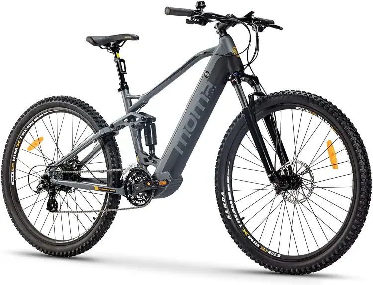 Bicicleta eléctrica de montaña con cuadro robusto y neumáticos todoterreno. Ideal para aventuras y m.