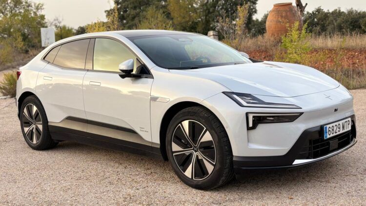Polestar 4