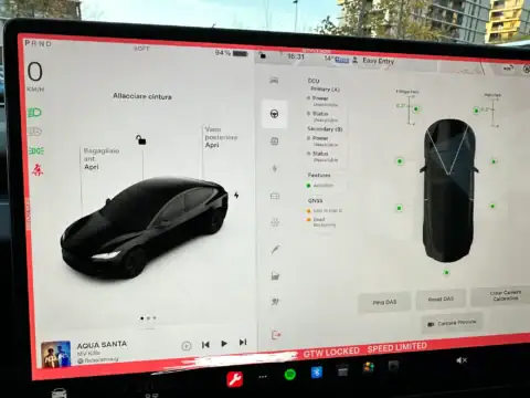 problemas tesla model 3 highland